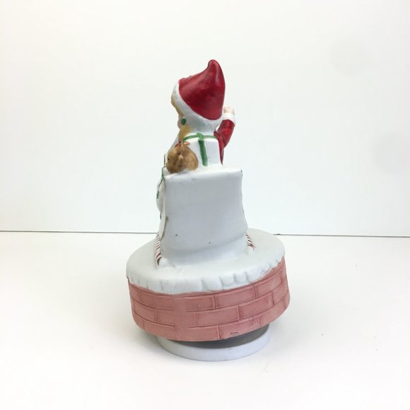 Vtg Christmas Holiday Musical Figurine Girl Santa Outfit Sleigh Sled‎ Ceramic - Picture 7 of 10